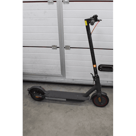 SALE OUT. Xiaomi Mi Electric Scooter Pro 2 (Black) · Xiaomi Mi Electric Scooter Pro 2 · 600 W – nuotrauka 1