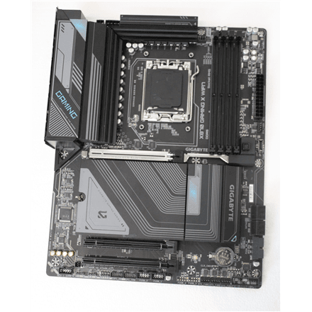 SALE OUT. Gigabyte X870 GAMING X WIFI7 1.0 · Processor family AMD · Processor socket AM5 – image 1