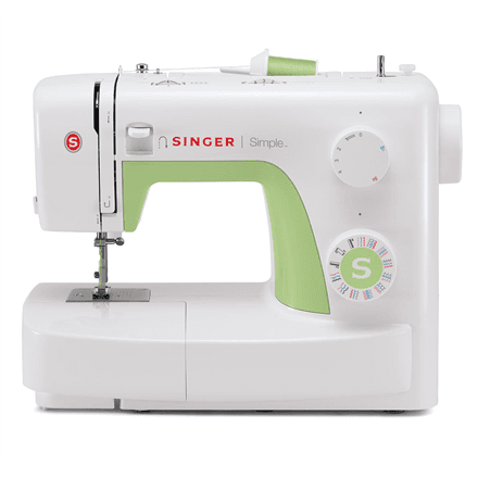 Singer Sewing Machine – image 1