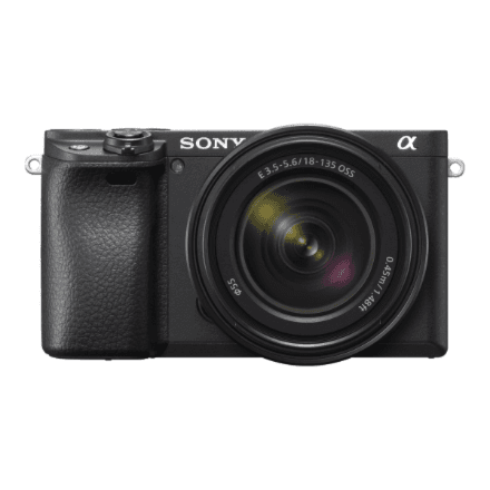 Sony ILCE-6400 Mirrorless Camera + 18-135mm Lens | Sony – nuotrauka 1